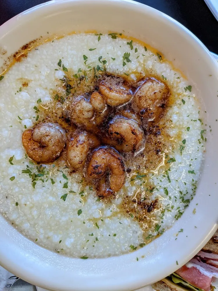 Shrimp and Grits Cajun